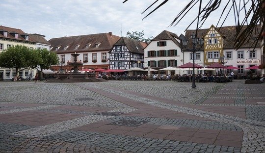 Neustadt an der Weinstraße Stadt